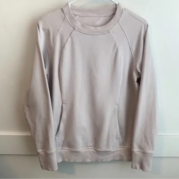 Lululemon Light Chrome Scuba Crewneck/ Sweatshirt w/ Pockets| EUC!!!💜 - Picture 4 of 11